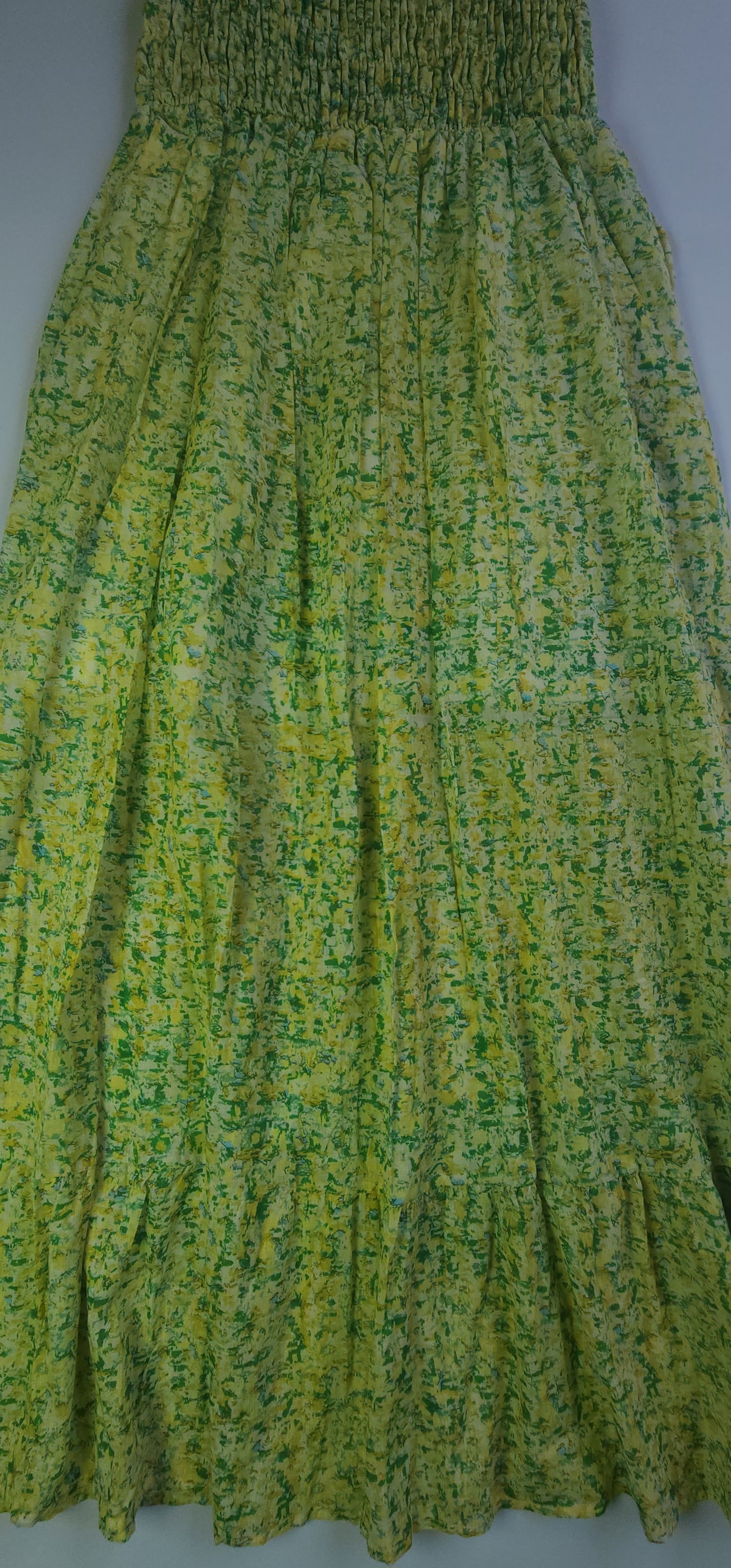 Long dress with flower print for women