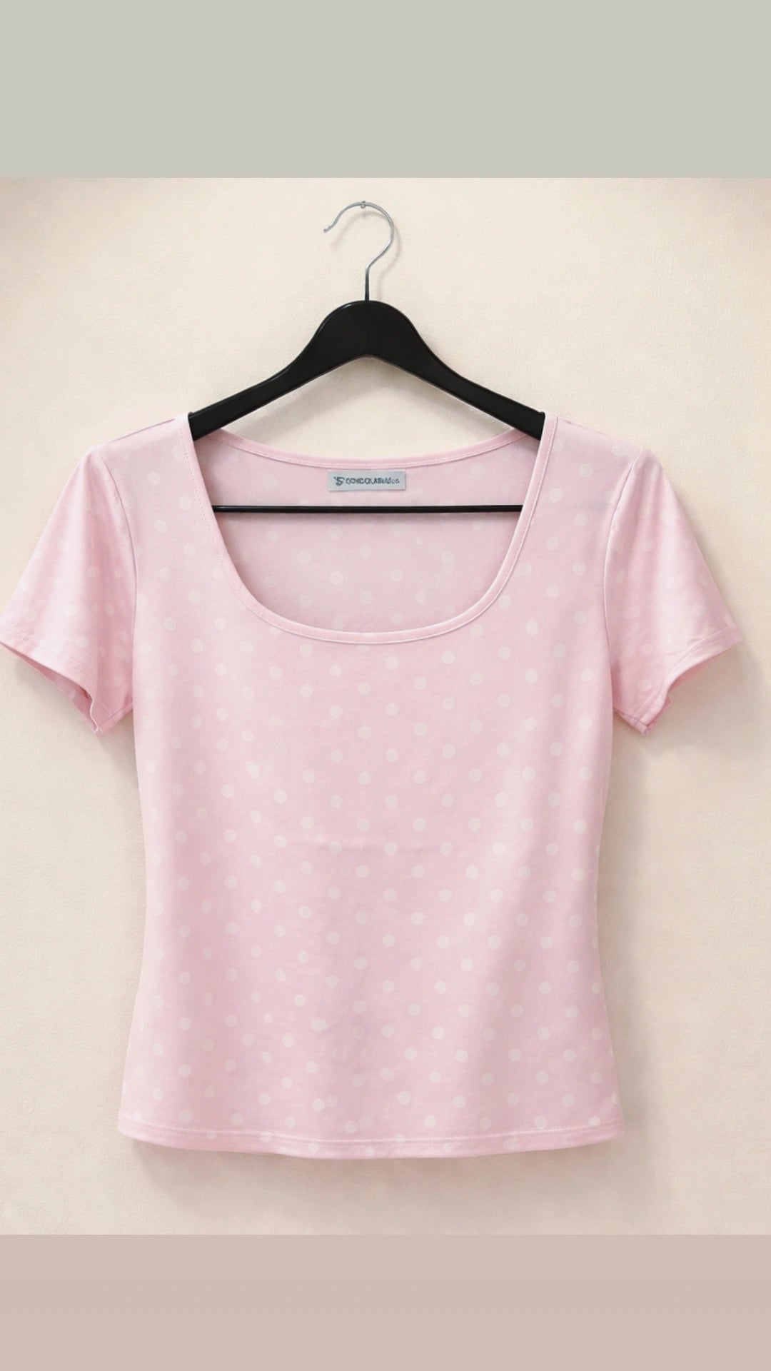 Polka dot top short sleeve